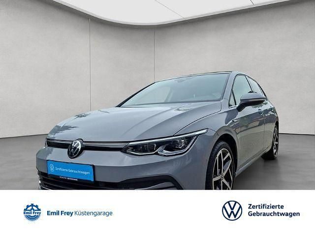 Grau Gebraucht 2020 VW Golf VIII Style Limousine | 24.490 € (Fairer Preis) - Bild 1/4