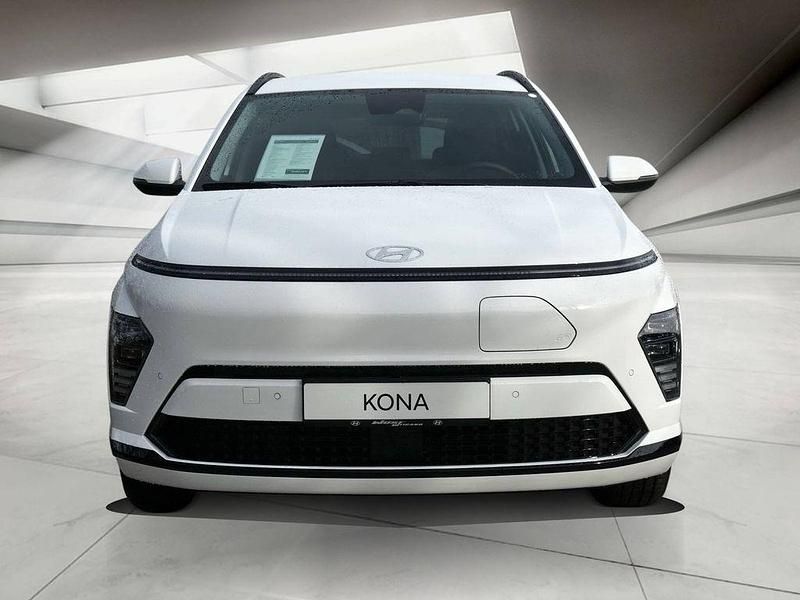 Neu Hyundai Kona Trend 99 kW (135 PS) 2025 Weiß SUV