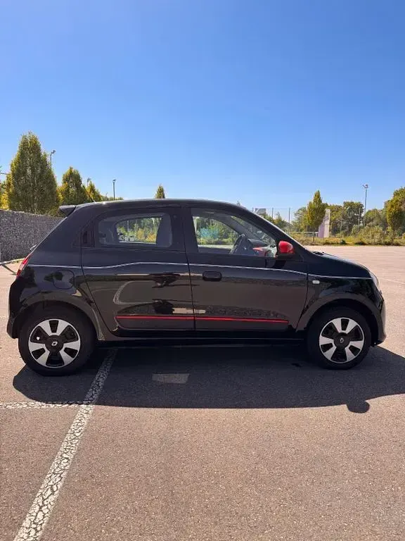 Gebraucht Renault Twingo Intens 90 PS (66 kW) 2019 Schwarz Kleinwagen
