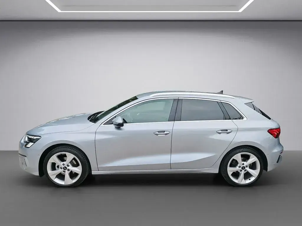 Gebraucht Audi A3 Advanced 110 PS (80 kW) 2023 Silber Limousine