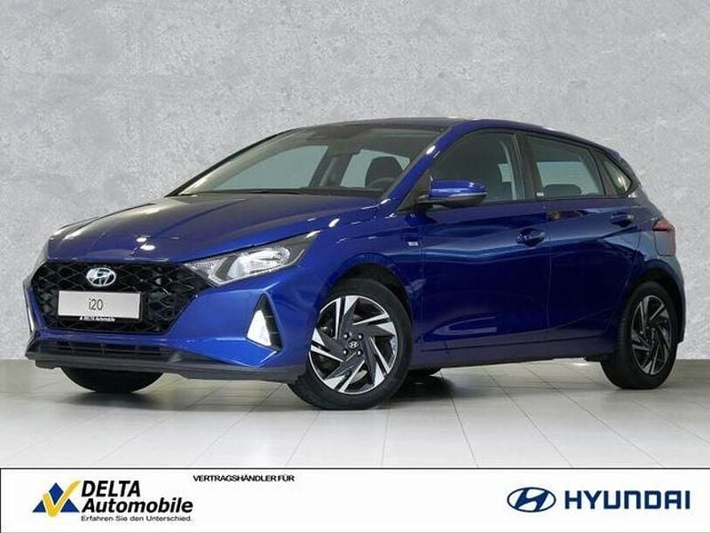Intense blue Gebraucht 2023 Hyundai i20 Trend Kleinwagen | 16.890 € (Fairer Preis) - Bild 1/3