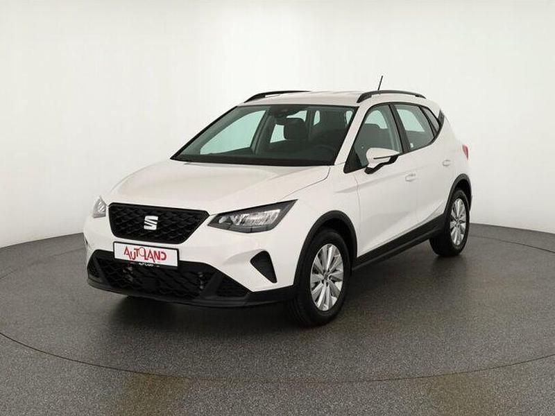 Weiß Gebraucht 2023 Seat Arona Style SUV | 21.990 € (Fairer Preis) - Bild 1/4