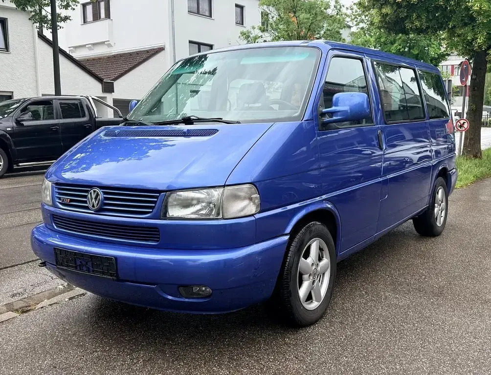 Gebraucht VW T4 151 PS (111 kW) 1999 Blau Van