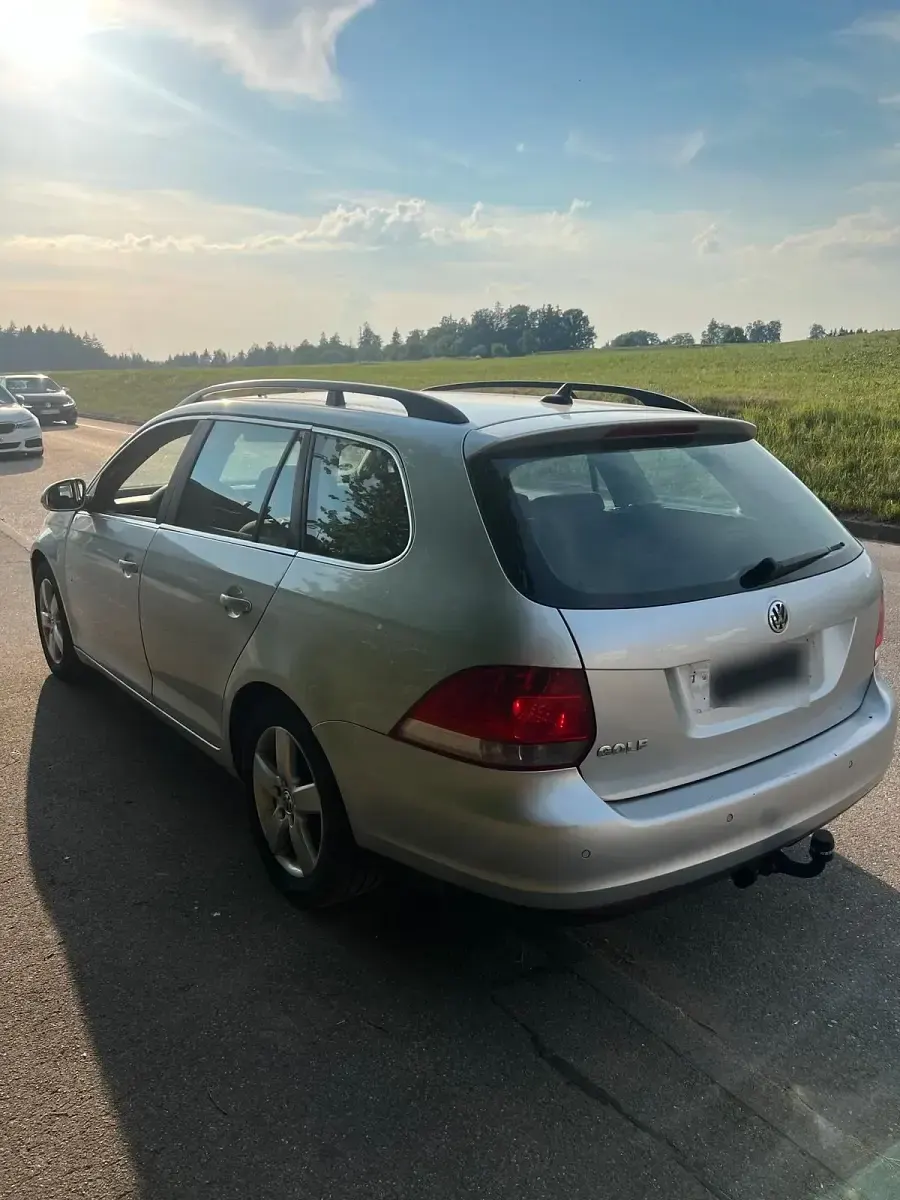 Gebraucht VW Golf V 140 PS (102 kW) 2007 Grau Kombi