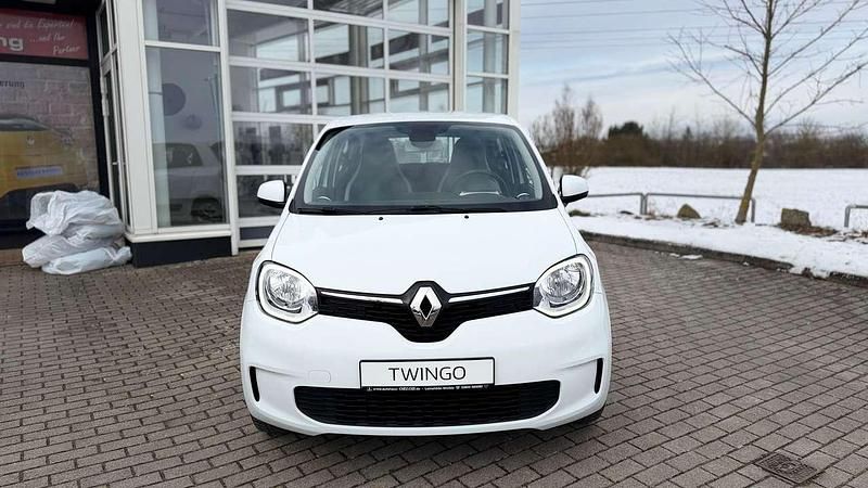 Gebraucht Renault Twingo Zen 60 kW (82 PS) 2022 Qnj pyrenéesweiß Kleinwagen