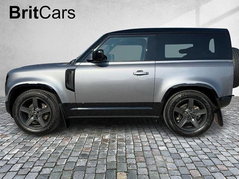 Gebraucht Land Rover Defender HSE Dynamic 200 PS (147 kW) 2022 Eiger grey SUV