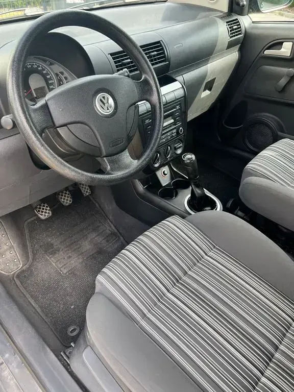 Gebraucht VW Fox 54 PS (39 kW) 2007 Grau Kleinwagen