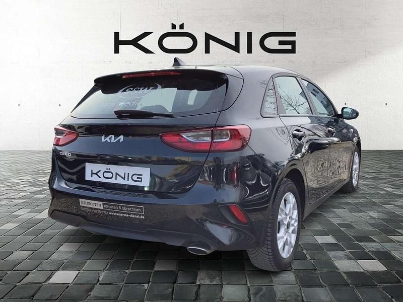 Gebraucht Kia Ceed Edition 7 101 PS (74 kW) 2023 Schwarz Kleinwagen