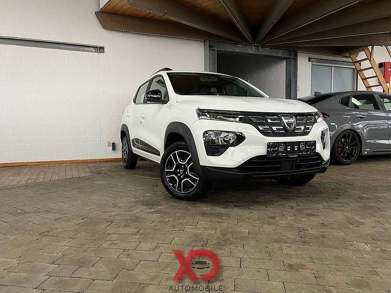 Gebraucht Dacia Spring Comfort 33 kW (45 PS) 2022 Weiß Kleinwagen