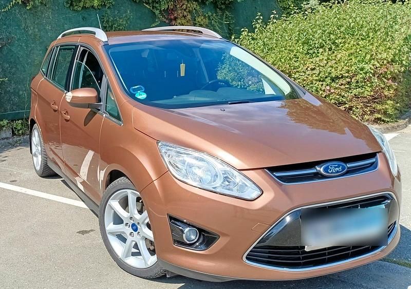 Braun Gebraucht 2014 Ford Grand C-Max Titanium Van / Kleinbus | 12.499 € - Bild 1/4
