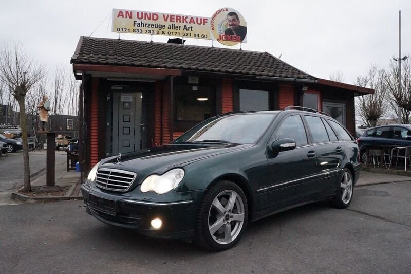 Grün Gebraucht 2005 Mercedes C320 Kombi | 2.390 € (Guter Preis) - Bild 1/4