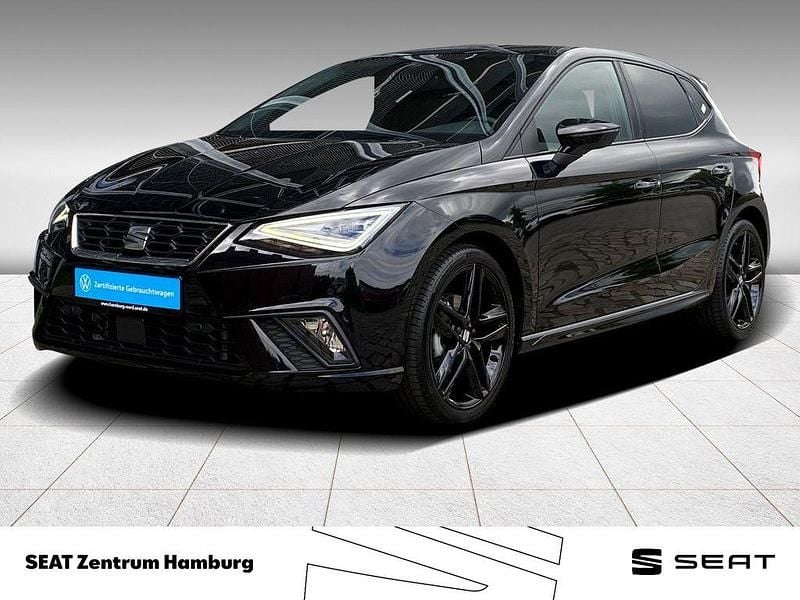 Midnight schwarz metallic Gebraucht 2023 Seat Ibiza Black Edition Limousine | 22.420 € (Fairer Preis) - Bild 1/4