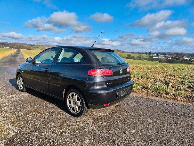 Gebraucht Seat Ibiza 101 PS (74 kW) 2003 Schwarz Kleinwagen