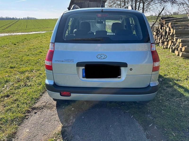 Gebraucht Hyundai Matrix Classic 103 PS (75 kW) 2009 Van / Kleinbus