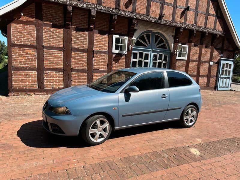 Blau Gebraucht 2006 Seat Ibiza Coupé | 1.800 € (Etwas zu teuer) - Bild 1/4