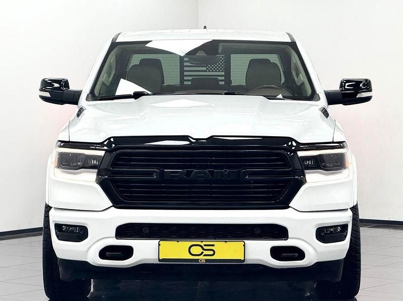 Gebraucht Dodge Ram 401 PS (294 kW) 2021 Weiß Pickup