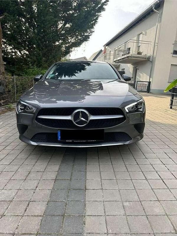 Gebraucht 2019 Mercedes 220 | 23.500 € (Superpreis) - Bild 1/4