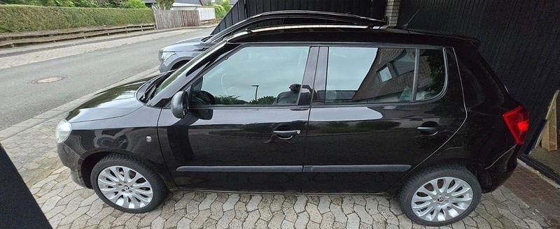 Gebraucht Skoda Fabia Cool Edition 60 PS (44 kW) 2011 Schwarz Kleinwagen