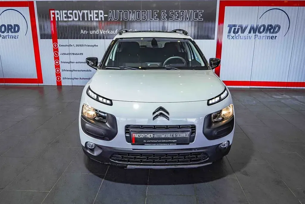 Gebraucht Citroën C4 Shine 82 PS (60 kW) 2016 Weiß SUV