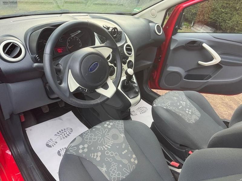 Gebraucht Ford Ka Trend 69 PS (50 kW) 2013 Kleinwagen