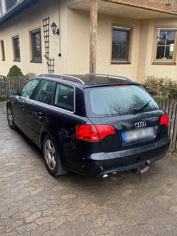 Gebraucht Audi A4 103 PS (75 kW) 2005 Schwarz Kombi