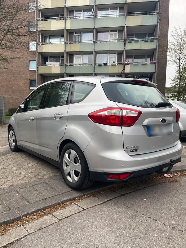 Gebraucht Ford C-MAX 140 PS (102 kW) 2013 Silber Van / Kleinbus