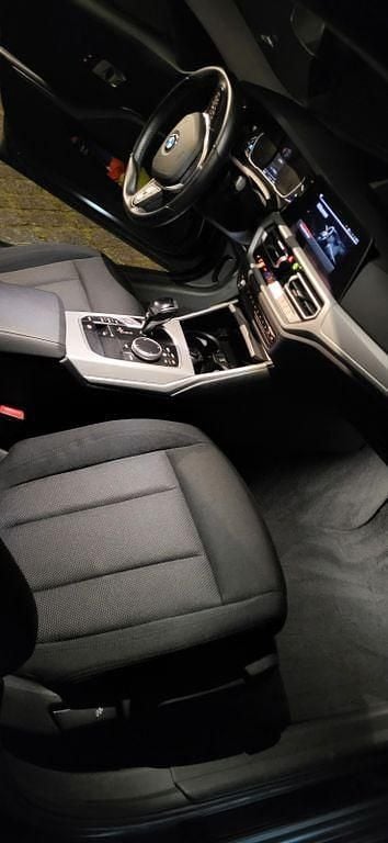 Gebraucht BMW 320 190 PS (139 kW) 2021 Grau Kombi