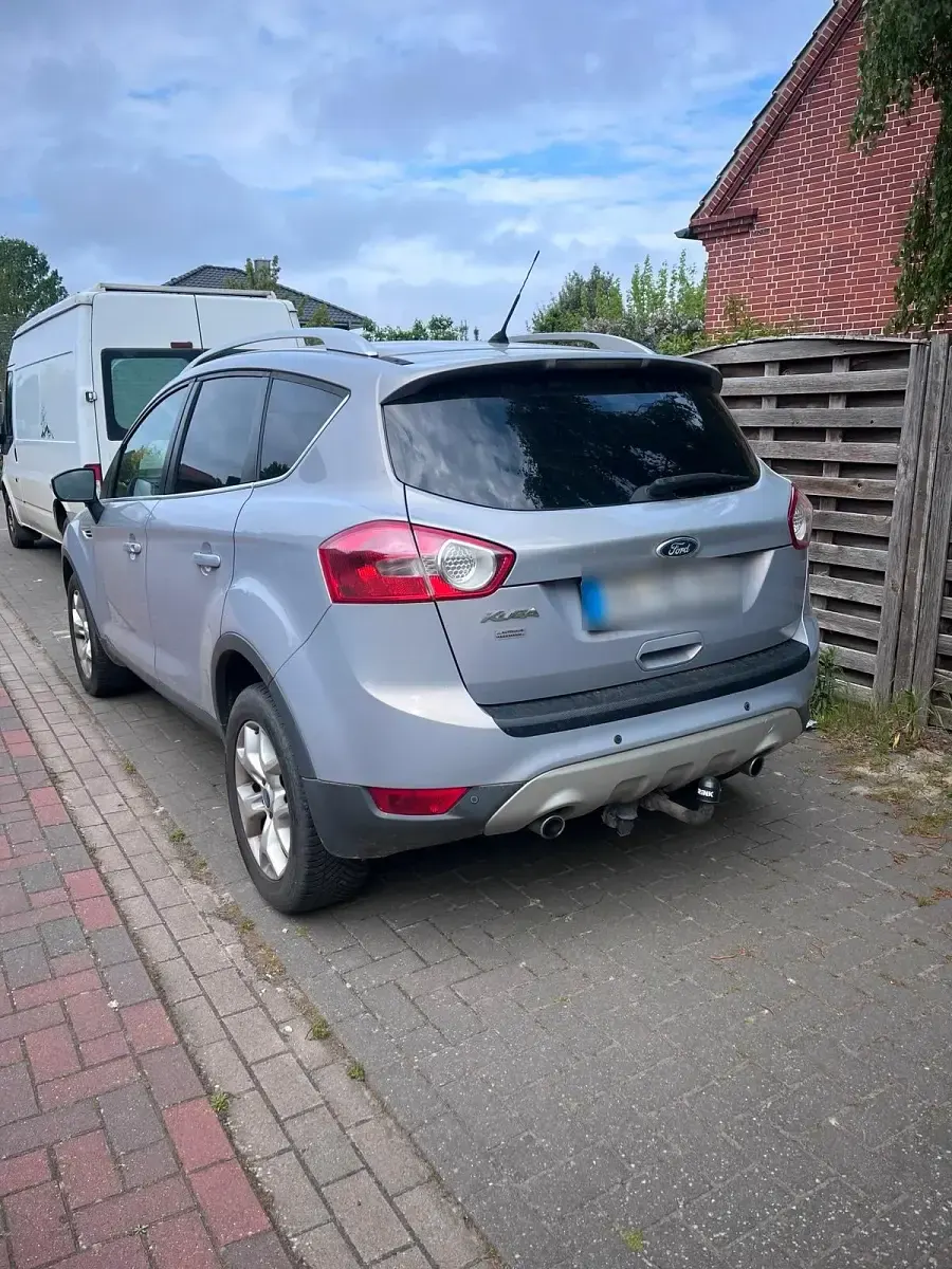 Gebraucht Ford Kuga 140 PS (102 kW) 2012 Grau SUV