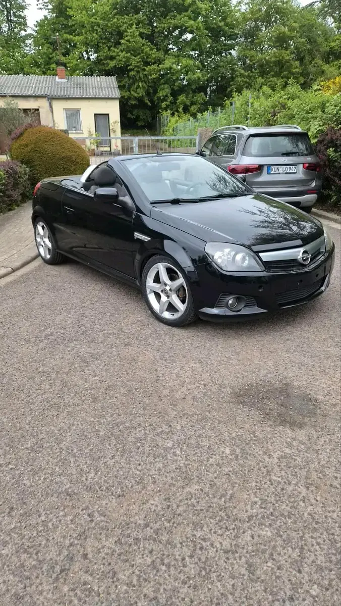 Gebraucht Opel Tigra 125 PS (91 kW) 2005 Schwarz Cabrio