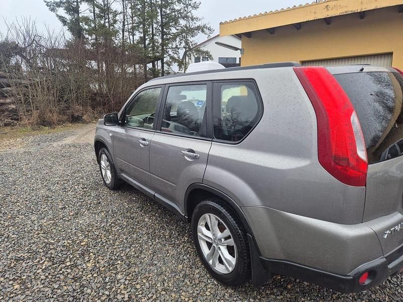 Gebraucht Nissan X-Trail SE 150 PS (110 kW) 2012 Grau SUV