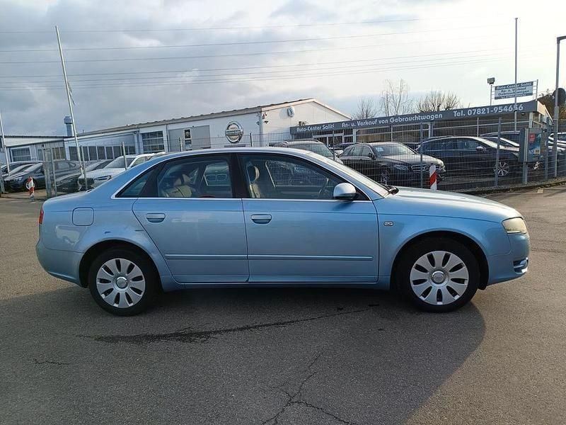 Gebraucht Audi A4 131 PS (96 kW) 2007 Liquidblau Limousine