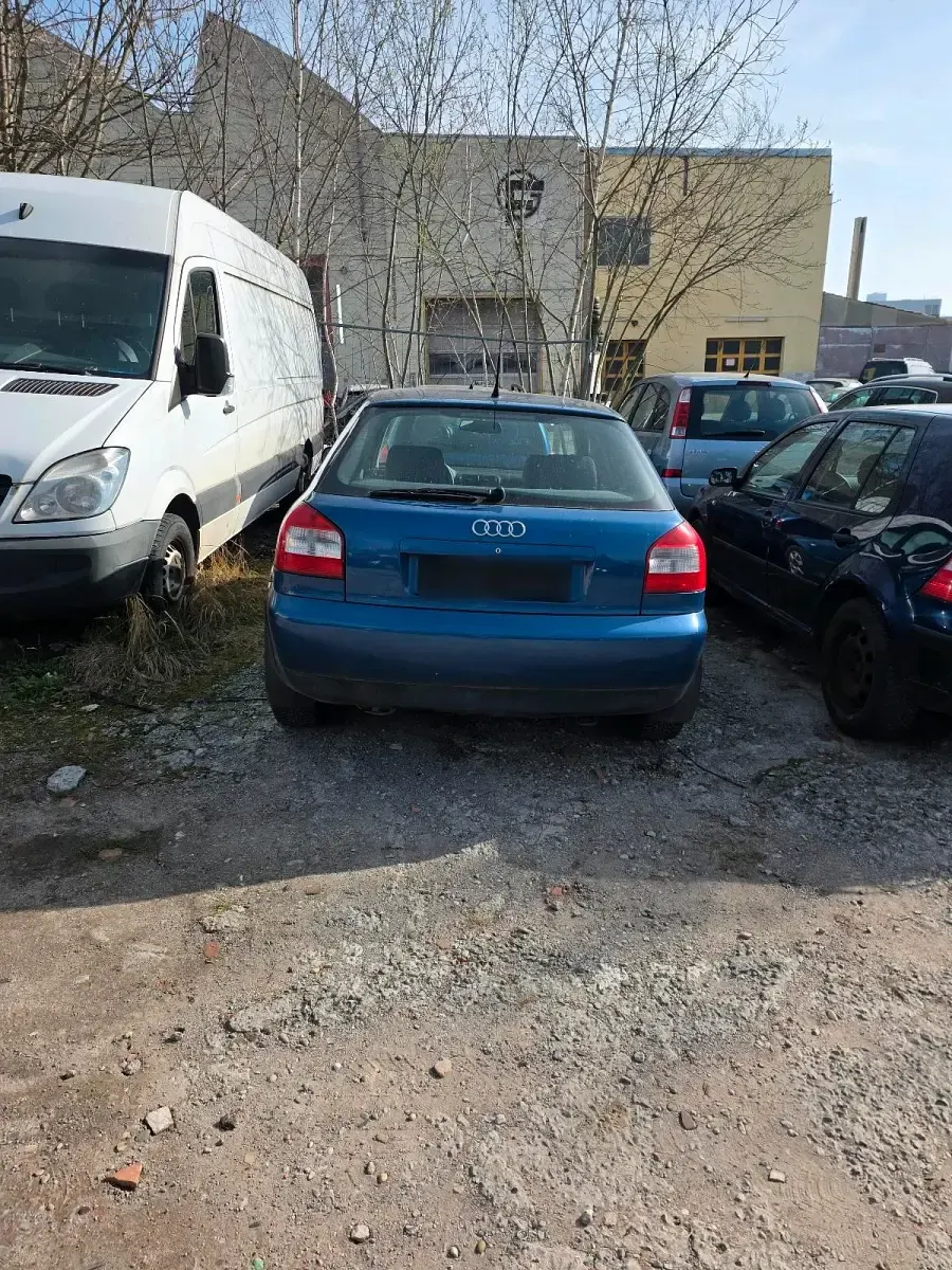 Gebraucht Audi A3 102 PS (75 kW) 2002 Blau Kleinwagen