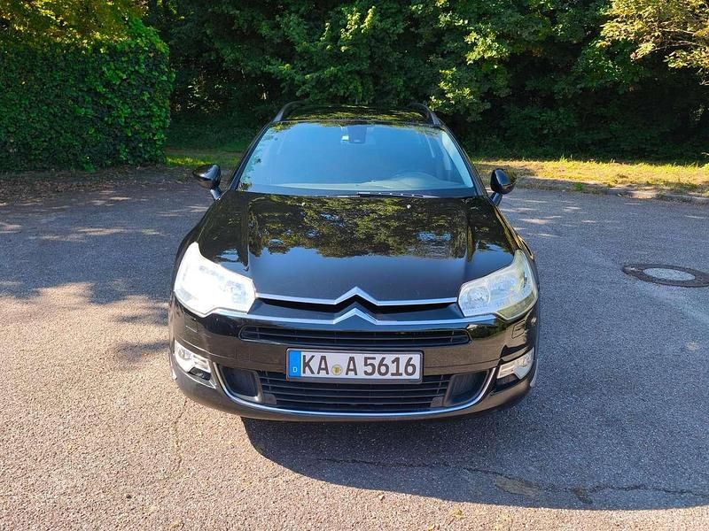 Schwarz Gebraucht 2010 Citroën C5 Business Class Kombi | 3.690 € (Fairer Preis) - Bild 1/4