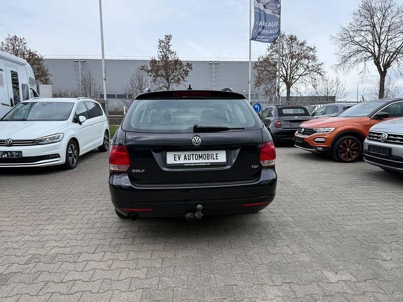 Gebraucht VW Golf VI 105 PS (77 kW) 2011 Schwarz Kleinwagen