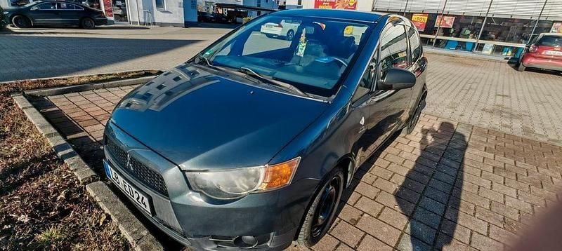 Schwarz Gebraucht 2009 Mitsubishi Colt Inform Limousine | 2.199 € (Guter Preis) - Bild 1/4