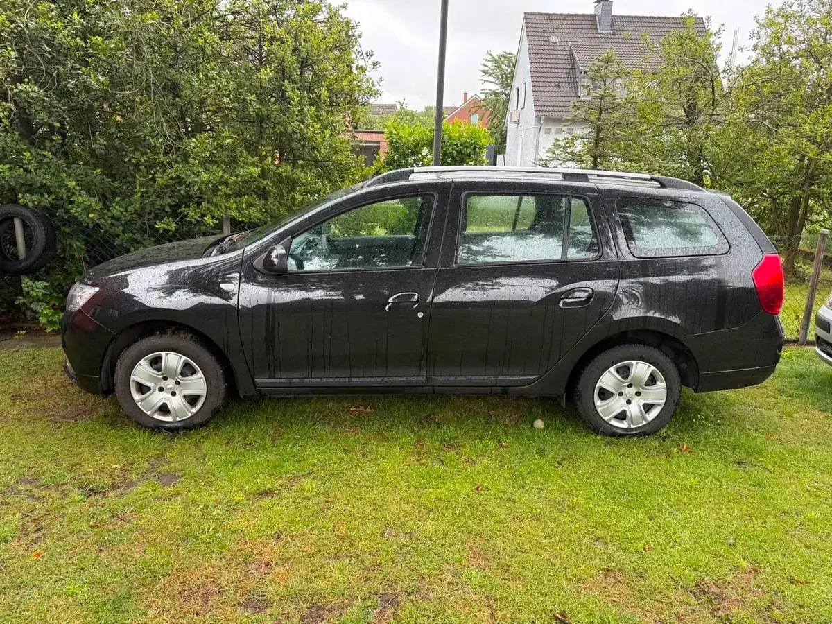Gebraucht Dacia Logan MCV 101 PS (74 kW) 2020 Schwarz Kombi