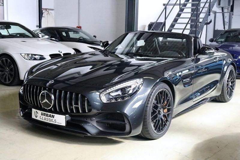 Schwarz Gebraucht 2019 Mercedes AMG GT C AMG Coupé | 141.900 € - Bild 1/4