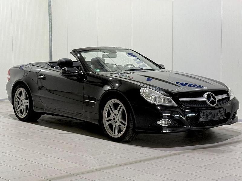 Gebraucht Mercedes SL500 387 PS (284 kW) 2010 Schwarz Cabrio