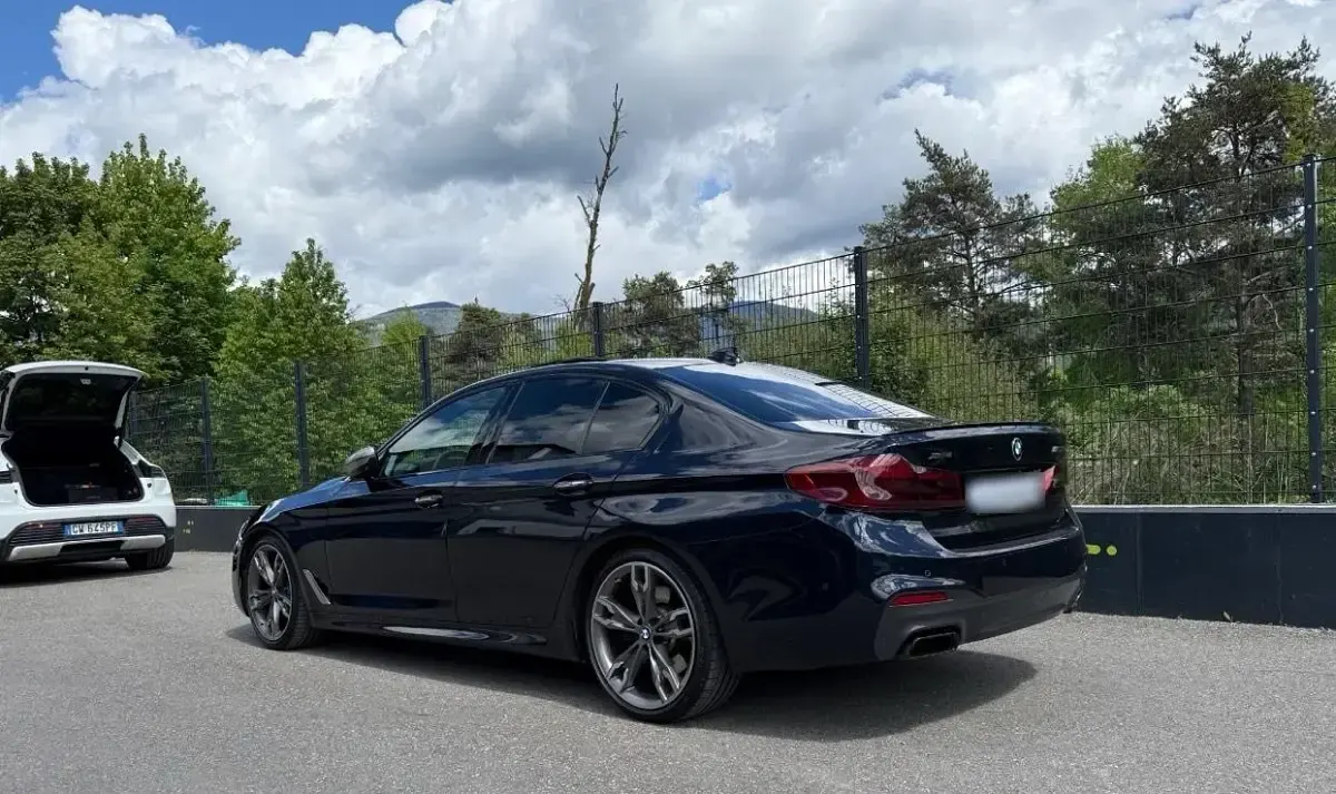 Gebraucht BMW M550 400 PS (294 kW) 2018 Limousine