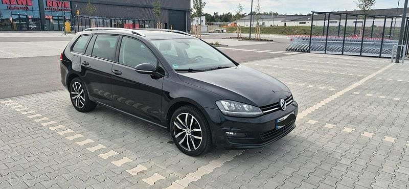 Schwarz Gebraucht 2014 VW Golf VII Kombi | 6.799 € (Guter Preis) - Bild 1/4