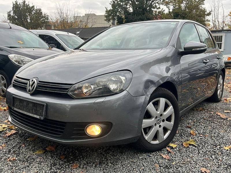 Grau Gebraucht 2008 VW Golf VI Comfortline Limousine | 3.390 € (Fairer Preis) - Bild 1/4