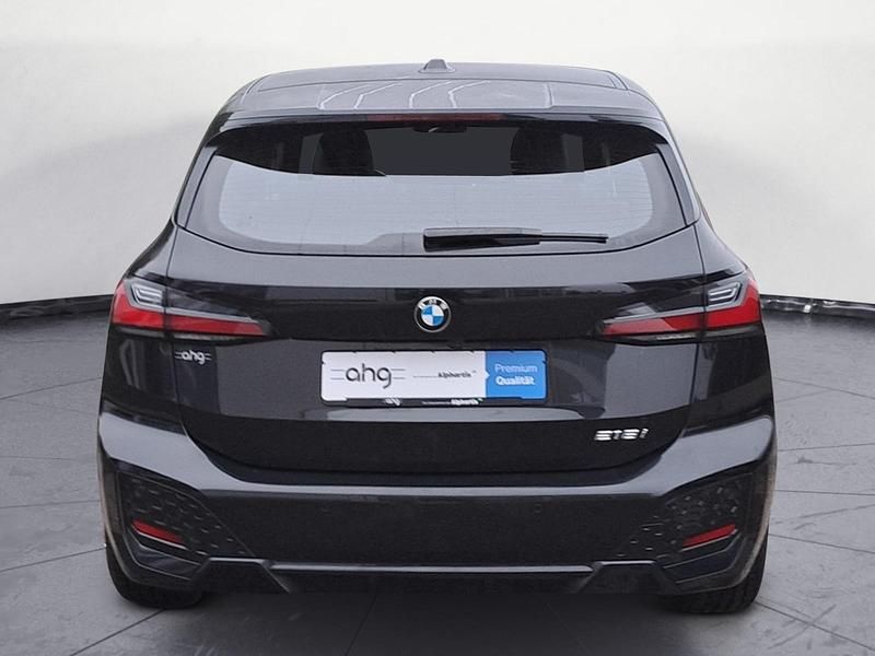 Gebraucht BMW 218 Active Tourer Performance 136 PS (100 kW) 2024 Schwarz Van / Kleinbus