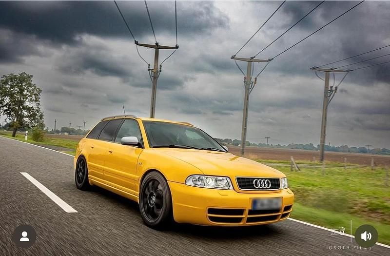 Usata Audi S4 320 CV (235 kW) 1999 Giallo Station wagon
