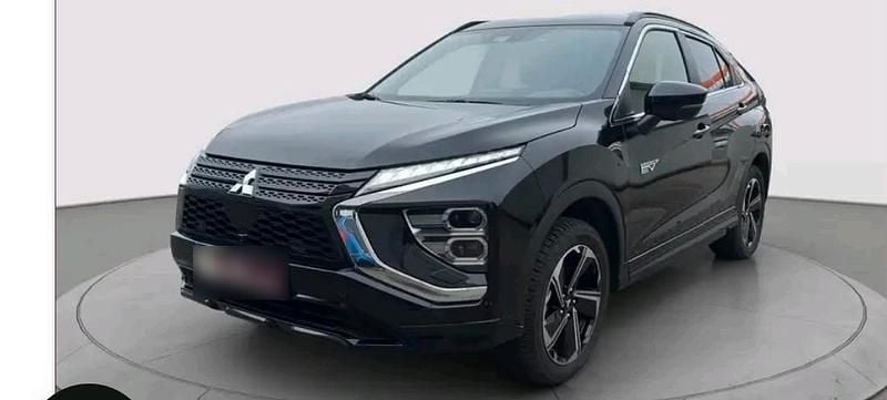 Gebraucht Mitsubishi Eclipse Cross 190 PS (139 kW) 2023 Schwarz SUV