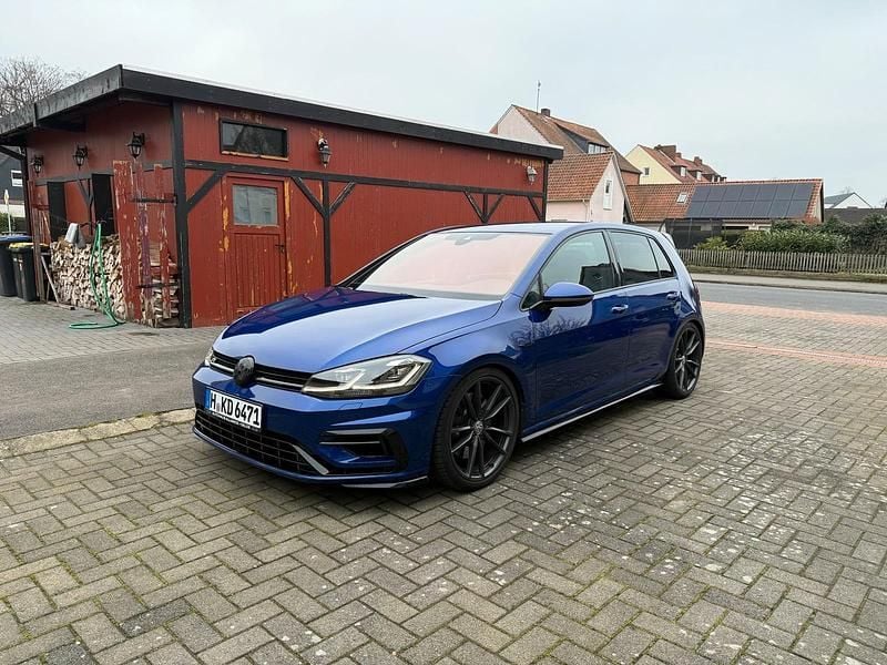 Blau Gebraucht 2019 VW Golf R Limousine | 25.999 € (Fairer Preis) - Bild 1/4