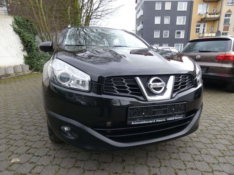 Black (m) Gebraucht 2012 Nissan Qashqai I-Way SUV | 11.900 € (Teuer) - Bild 1/4
