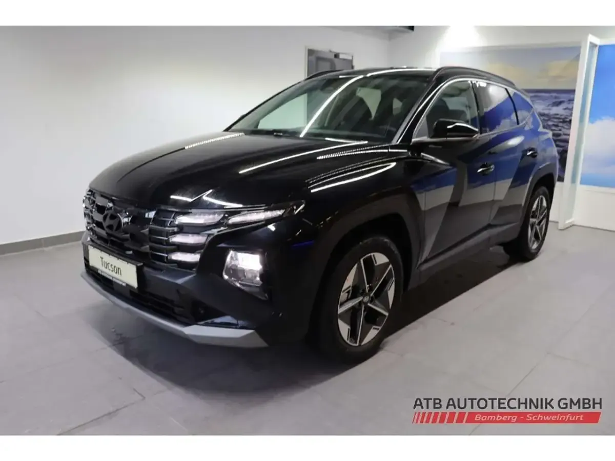 Gebraucht Hyundai Tucson Trend 150 PS (110 kW) 2025 Mineraleffekt (schwarz SUV
