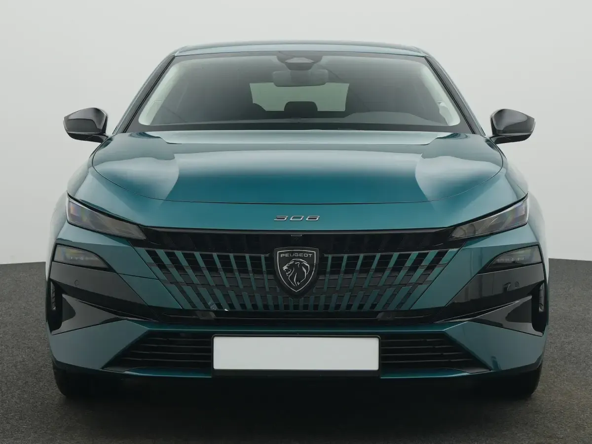 Neu Peugeot 308 Allure 145 PS (106 kW) 2025 Lagoa blau Limousine