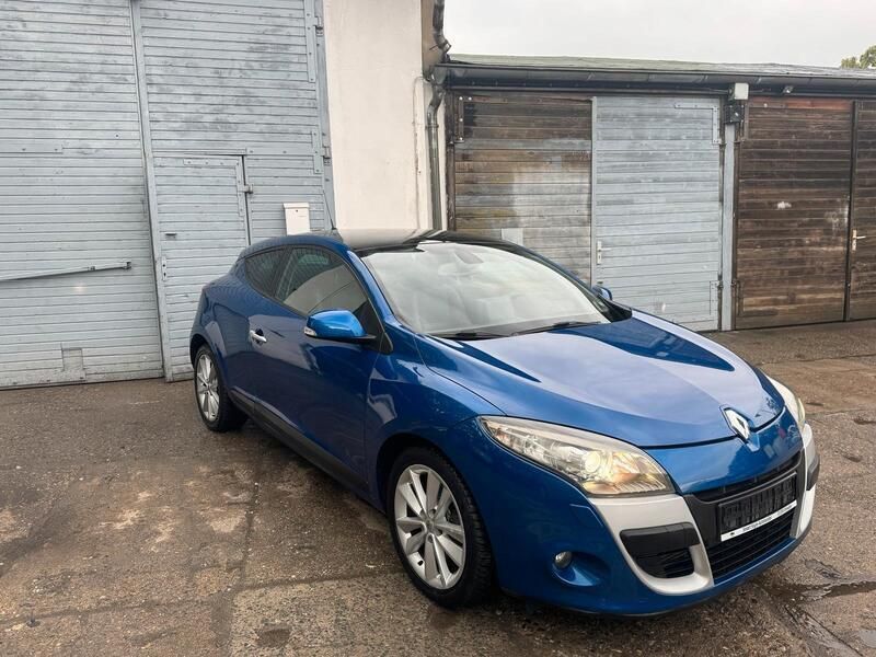 Blau Gebraucht 2010 Renault Mégane Coupé Coupé | 4.999 € - Bild 1/4