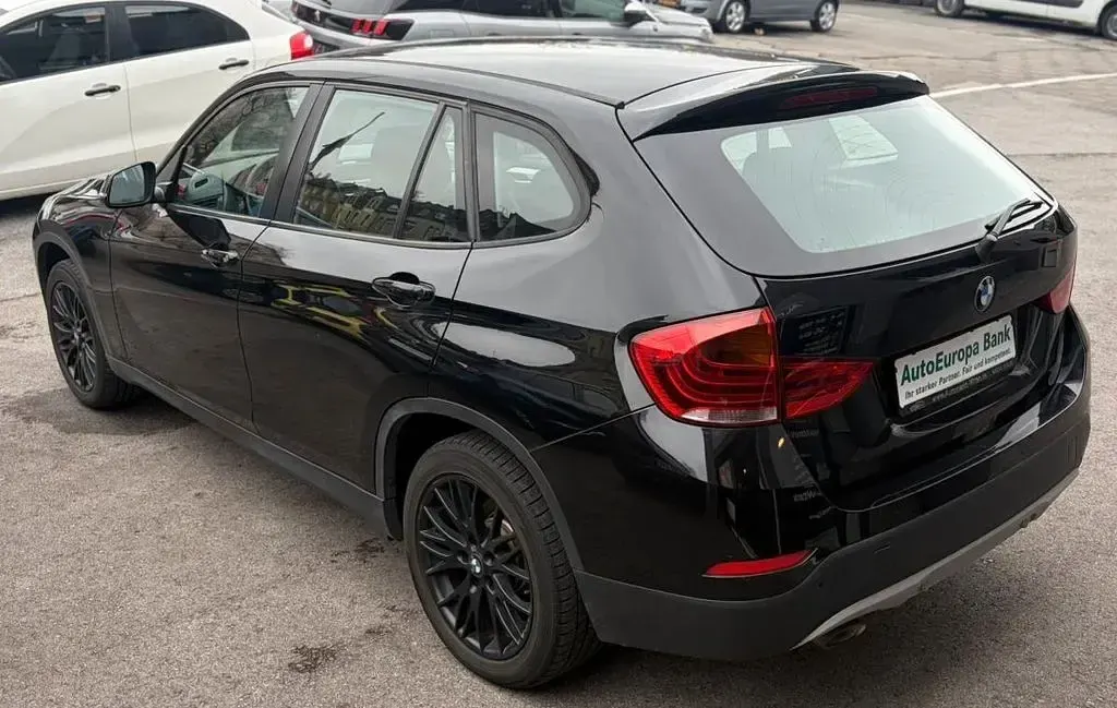 Gebraucht BMW X1 116 PS (85 kW) 2012 Schwarz SUV